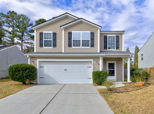 113 Farm Quarters Dr, Goose Creek, SC 29445