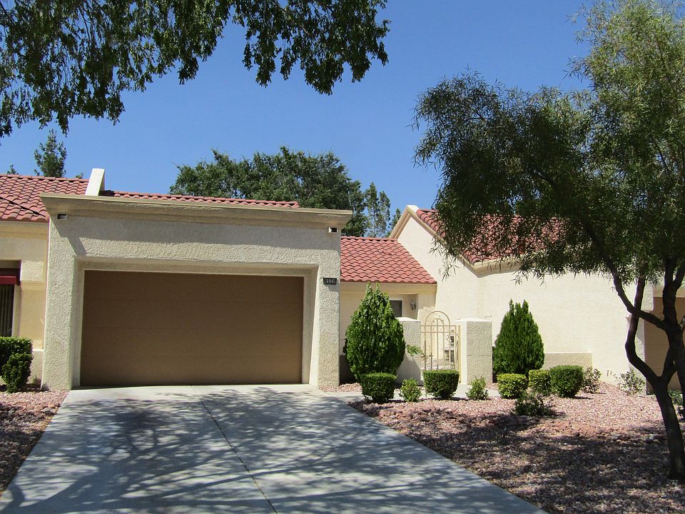 1st image of 8520 Desert Holly Dr