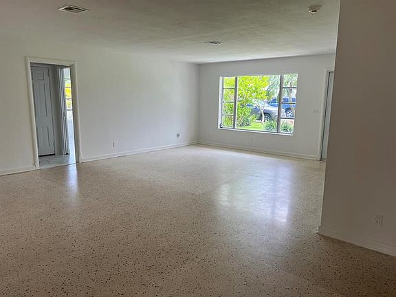 2nd image of 329 Alhambra Pl