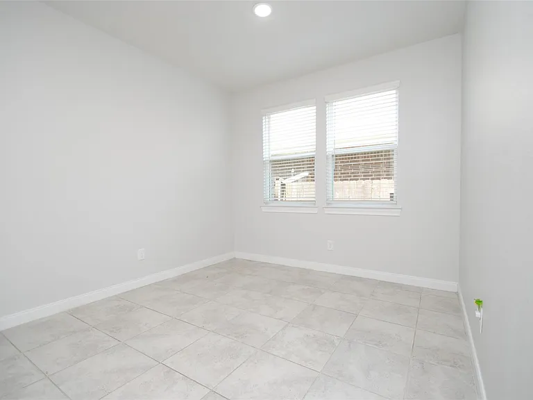 8834 Arch Rock Dr — Photo 7