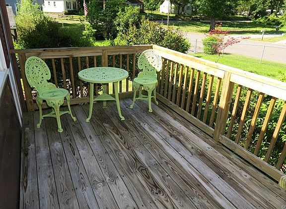 3rd image of 9361 Carroll Ln