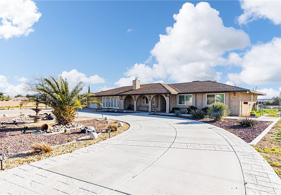 1st image of 15358 Apple Valley Rd
