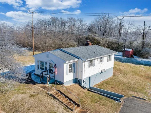 1157 English Tavern Rd, Rustburg, VA 24588