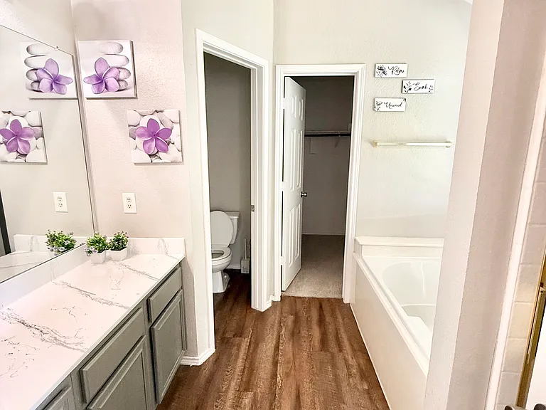 3902 Hudson Dr — Photo 13