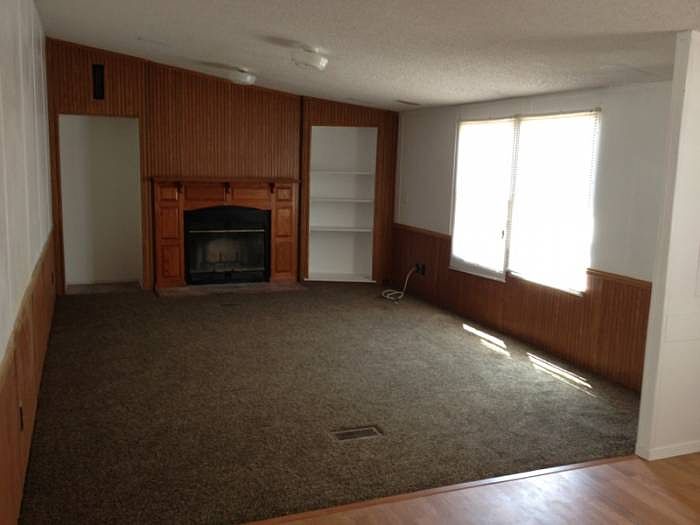 2nd image of 5475 Porter Dr Spc 7