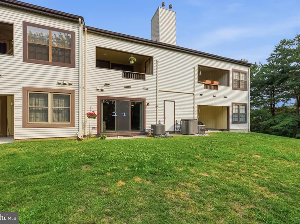 128 Haven Ct, Sewell, NJ 08080