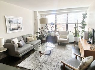 305 E 40th St APT 19B, Manhattan, NY