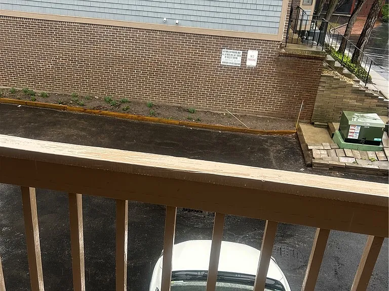 395 Alexander St #12 — Photo 15