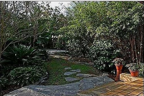 Private tropical backyard