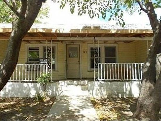 2nd image of 105 E Little St