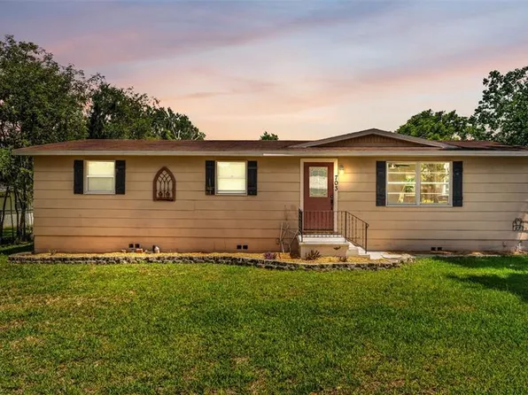 703 W Alamo Dr, Lakeland, FL 33813