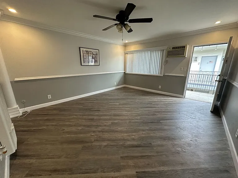 Edgemont Apts — Photo 20