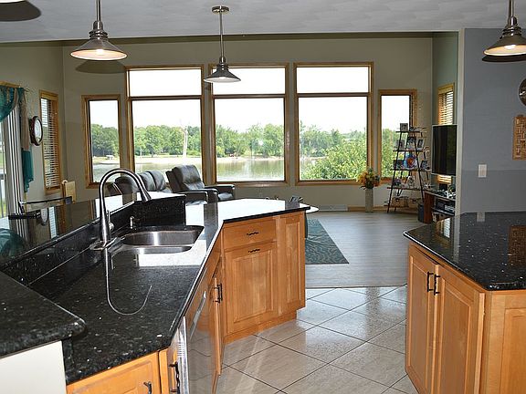 3rd image of 9928 Shore Dr