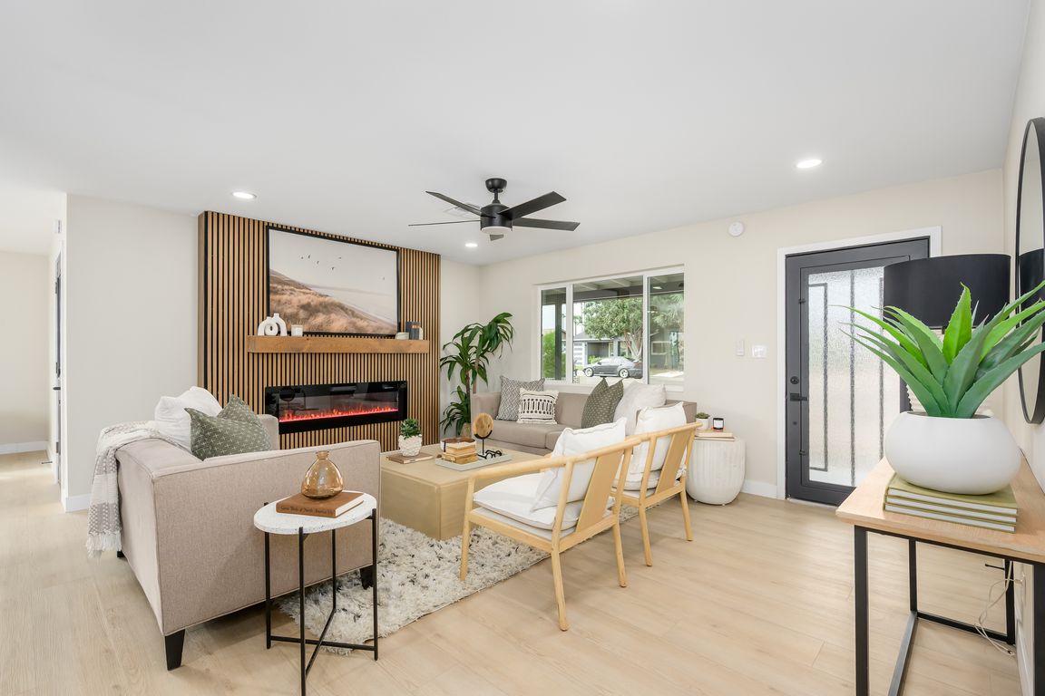 next background image