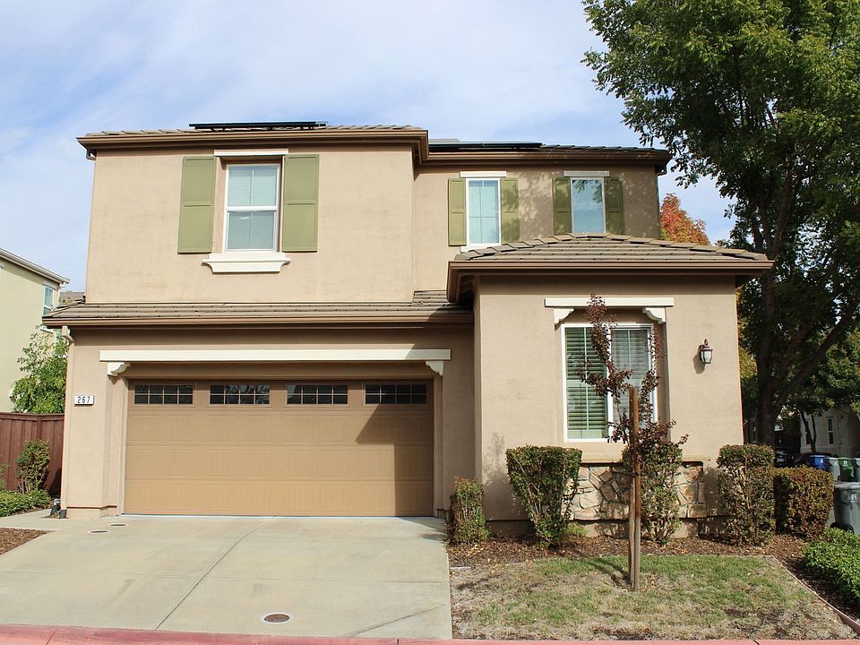 1st image of 267 Barnhill Dr