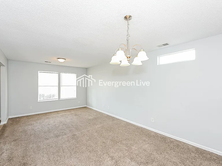 496 Fox Trot Dr — Photo 2