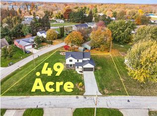 11493 N Fascination Way, Cromwell, IN