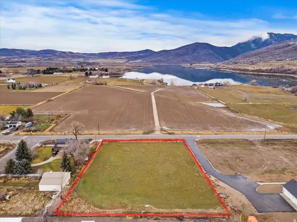 5690 E 1900 N, Eden, UT 84310