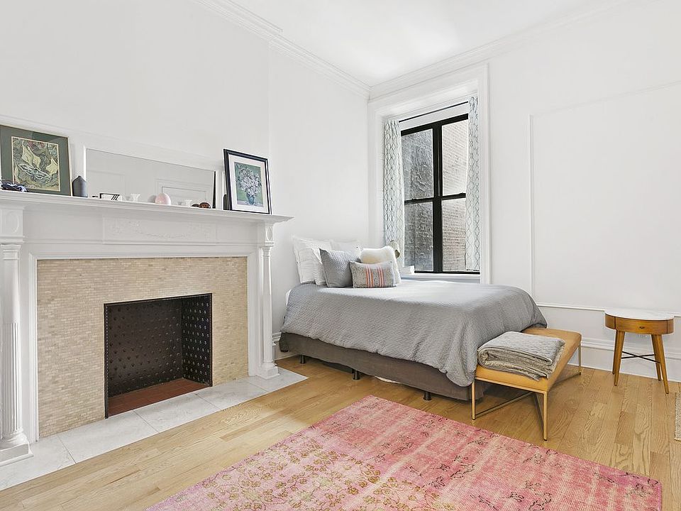 1st image of 121 W 79th St APT 3B