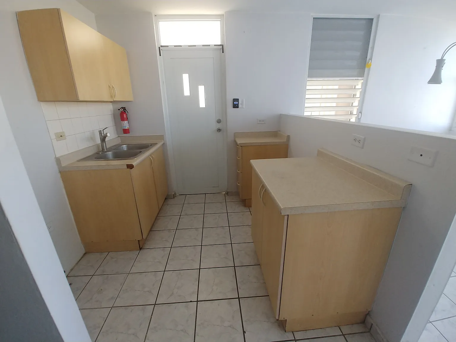 3 bed, $1,150 — Photo 2