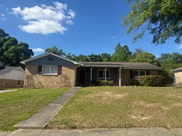 4828 Janice Dr, Mobile, AL 36618