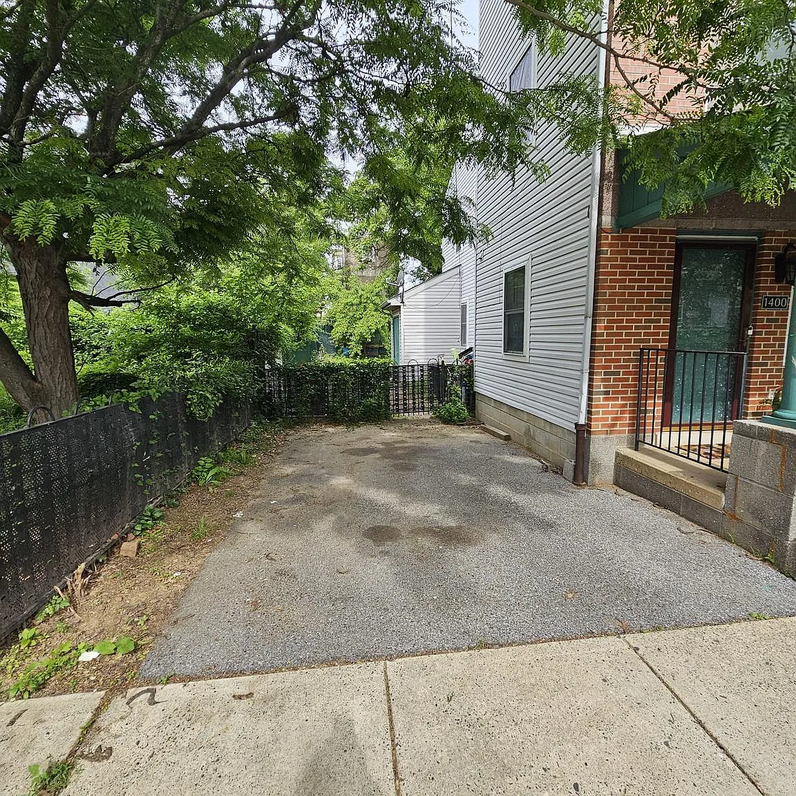 3 bed, 1.5 bath, 1628 sqft, $2,800 — Photo 3