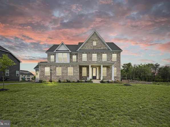 15553 Cloverland Ln, Haymarket, VA 20169