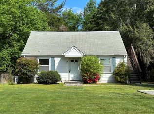 204 Fairgrounds Rd, Farmville, VA 23901