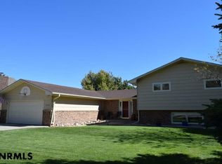 2650 Monument Valley Dr, Henry, NE 69341