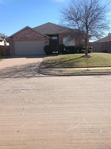 1st image of 552 Pinnacle Dr