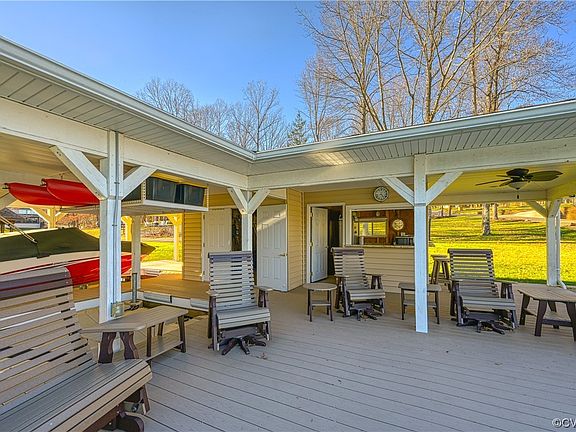 4th image of 714 Tall Pines Dr