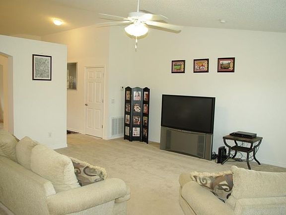 4th image of 7437 Deck Ln