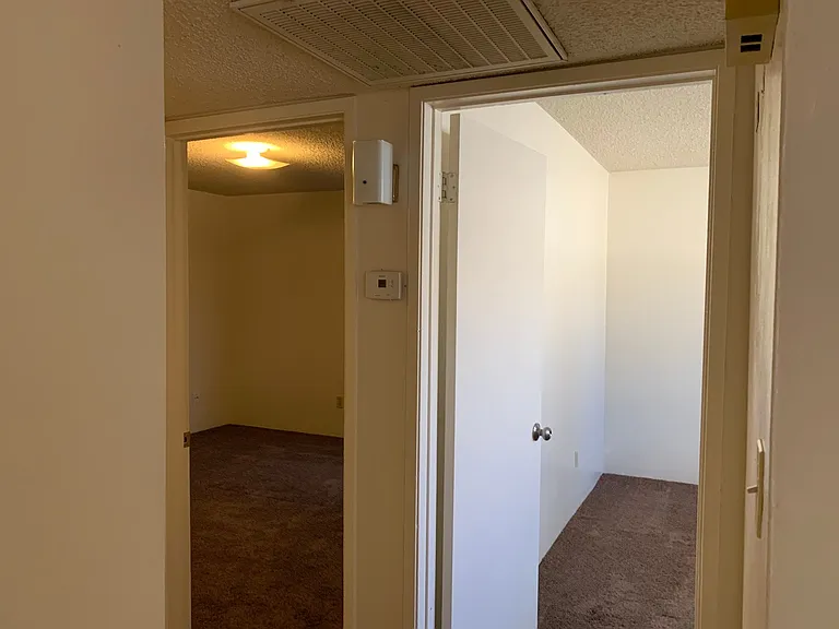 3013 N Half Moon Dr — Photo 6