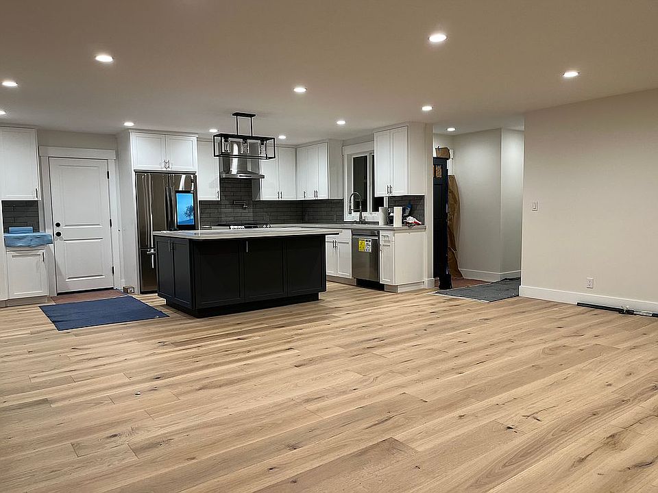 2nd image of 2703 Briarfield Ave