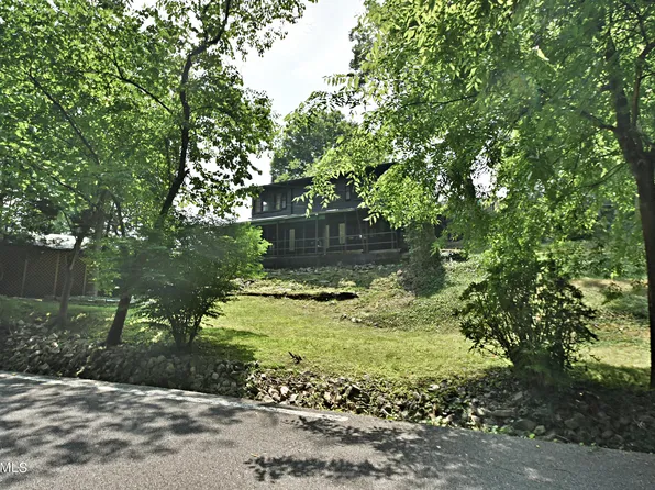 202 Brandau Dr, Knoxville, TN 37920