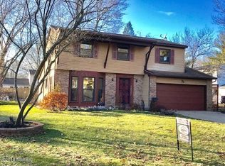 823 Newgate Rd, Kalamazoo, MI 49006