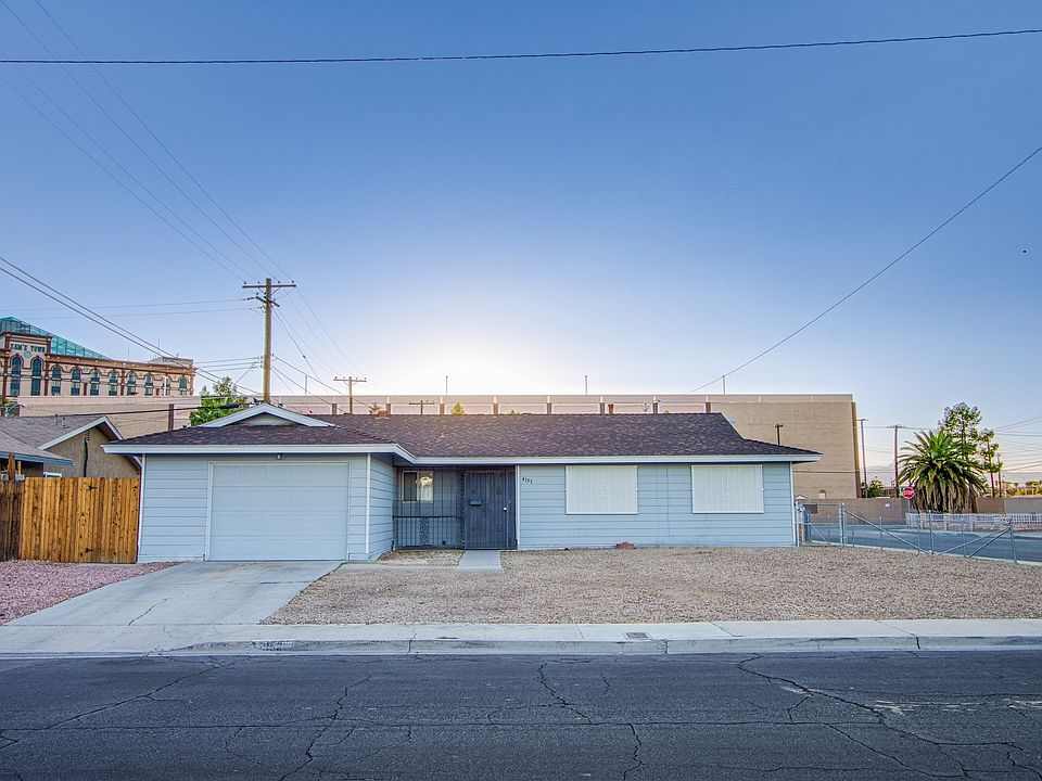 1st image of 4153 Crater St