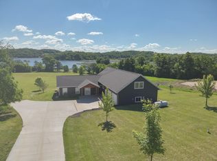 24718 W Elbow Rd, Pelican Rapids, MN 56572