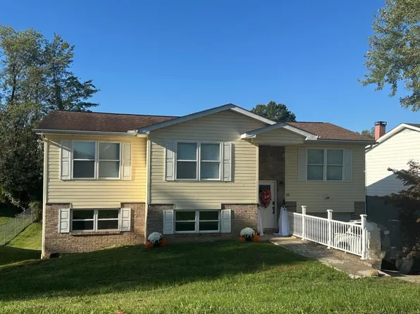 53 Cedar Crest Dr, Huntington, WV 25704