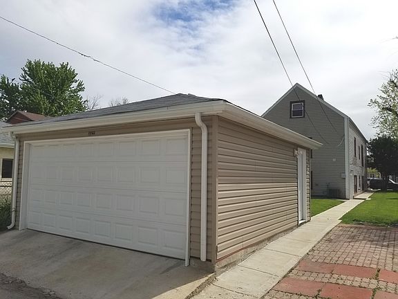 5th image of 1522 Grove Ave APT 1