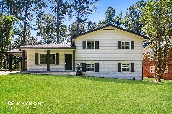 4 bed, 2.0 bath, 1800 sqft, $2,145 — Photo 1