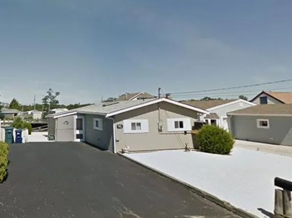 36 Lake Huron Dr, Little Egg Harbor, NJ 08087