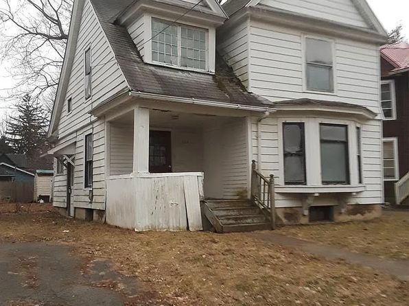 264 Brand St