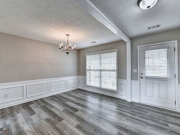 4th image of 9210 Friarbridge Dr