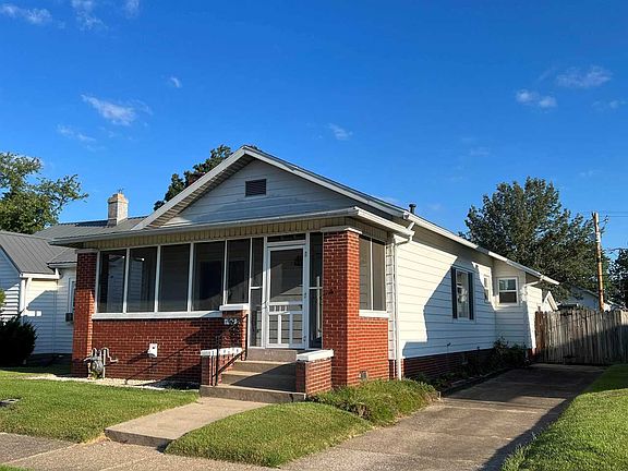 2nd image of 1502 Olive St