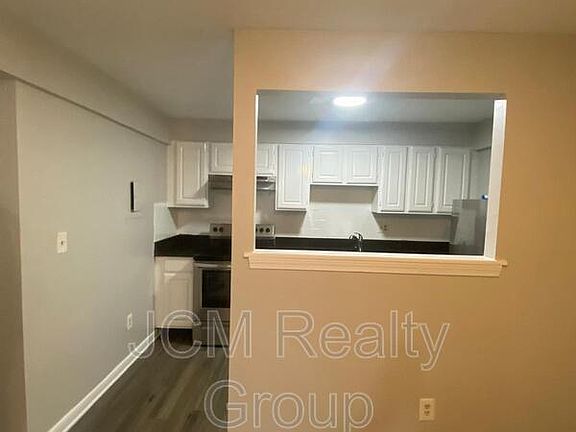 2nd image of 55 Elmwood Ave
