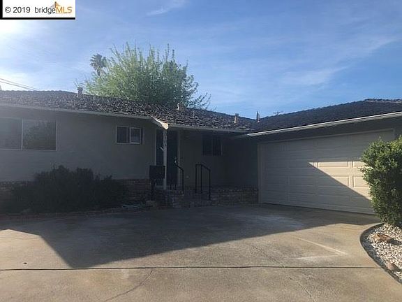 2nd image of 3104 Garrow Dr