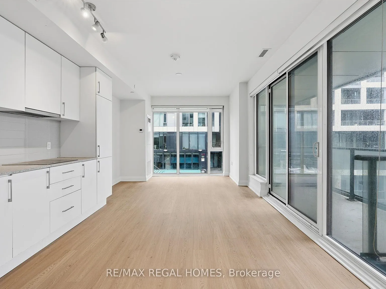 3 bed, $3,300 — Photo 1