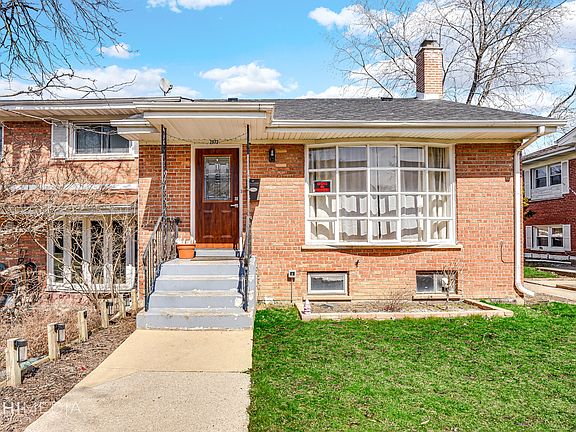 2nd image of 7973 N Nordica Ave