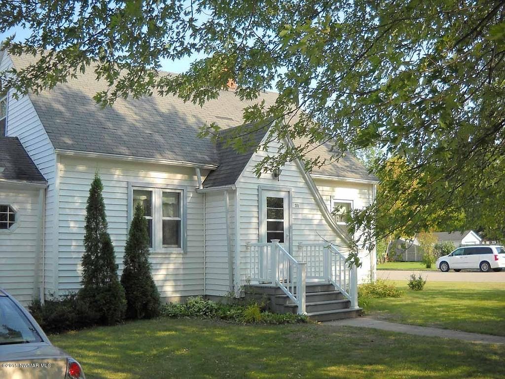 310 Main St, Oklee, MN 56742 | Zillow